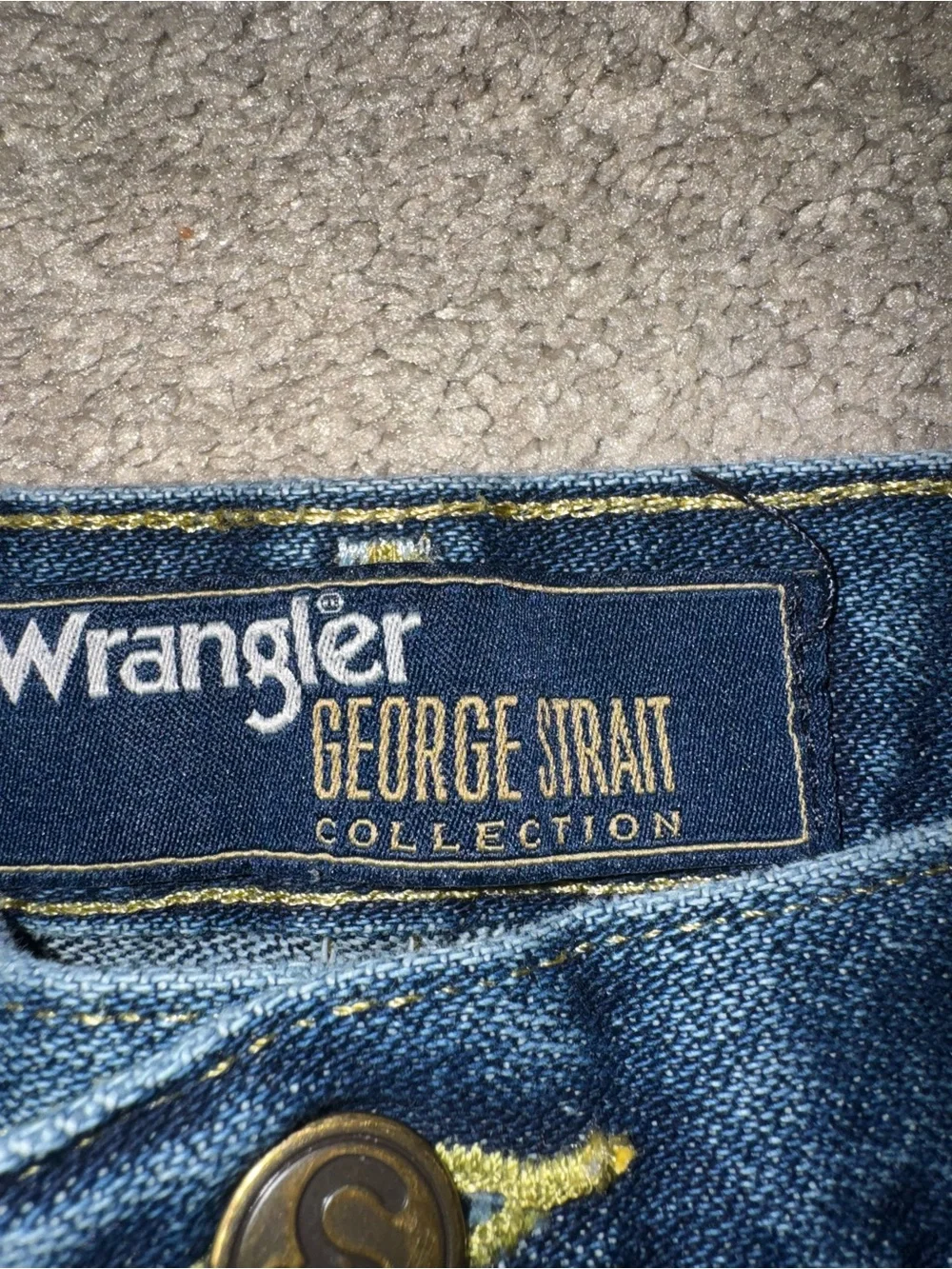 Men’s Wrangler blue jeans George Strait Collection size 36x32